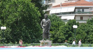 Καιρός: Με λιακάδα και δροσερό αεράκι αποχαιρετά ο Αύγουστος τα Τρίκαλα 
