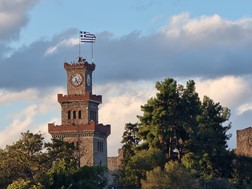 Καιρός: Με αραιή συννεφιά η Τρίτη στα Τρίκαλα 