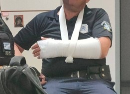 Λάρισα: Δύο τραυματίες αστυνομικοί μετά την επίθεση που δέχθηκαν - Καταδίκη από την Ένωση Αστυνομικών