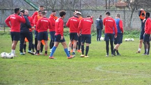 Με 21 ποδοσφαιριστές στα Χανιά o AOT