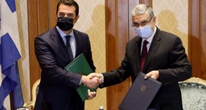 Κώστας Σκρέκας: Μνημόνιο για την ηλεκτρική διασύνδεση Ελλάδας - Αιγύπτου