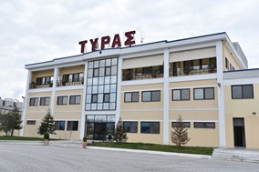Η «Ελληνικά Γαλακτοκομεία» γίνεται «μητρική» του ομίλου ΤΥΡΑΣ