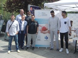 Δότες μυελού των οστών «κυανέρυθροι» παίκτες 