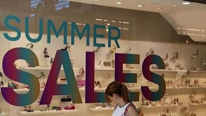 Tρίκαλα: Ξεκινούν οι θερινές εκπτώσεις - "Ανάσα" για λιανεμπόριο και καταναλωτές