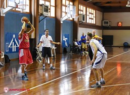 Φιλική ήττα των Τρικάλων BC από Ολυμπιακό (EIKONEΣ)   