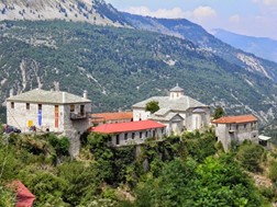 Τα Θεοφάνεια στην Ι.Μ. Σπηλιάς στην Αργιθέα Καρδίτσας
