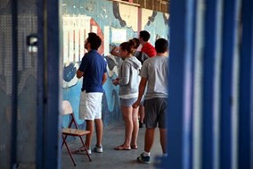   Επτά στους δέκα έγραψαν πάνω από τη βάση 