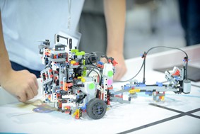Μαθητικός διαγωνισμός ρομποτικής στα Τρίκαλα - Συμμετέχουν 100 Θεσσαλικές ομάδες
