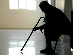 Θύμα απατεώνων ηλικιωμένη στο Γριζάνο - Της απέσπασαν χρήματα 