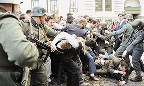 Τα Χριστούγεννα στις αίθουσες το «Ουζερί Τσιτσάνης»