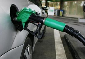 Τρίκαλα: Δεν λέει να πέσει η τιμή των καυσίμων παρά την πτώση στο πετρέλαιο