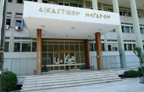 Ξυλοδαρμός 42χρονης: Ο Κούγιας στην υπεράσπιση του 52χρονου κατηγορούμενου