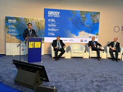 Κ. Σκρέκας: "Η ηλεκτρική διασύνδεση Ελλάδας - Αιγύπτου κλειδί για τη μείωση του ενεργειακού κόστους"