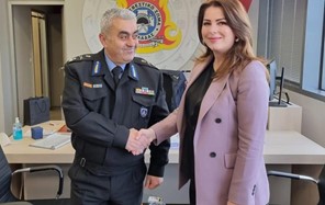 Στον Αρχηγό της Πυροσβεστικής η Κ. Παπακώστα: «Ετοιμότητα και υπεράνθρωπη προσπάθεια του Π.Σ μπροστά στην κλιματική αλλαγή»