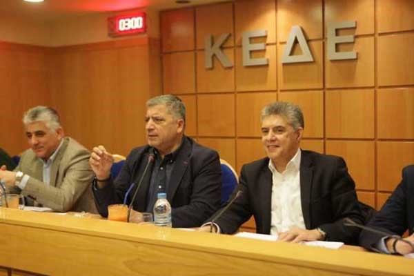 Kατά της απλής αναλογικής στις δημοτικές και περιφερειακές εκλογές ο Αγοραστός