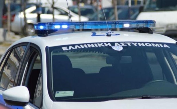 Aπατεώνες απέσπασαν λίρες από ηλικιωμένη Τρικαλινή 
