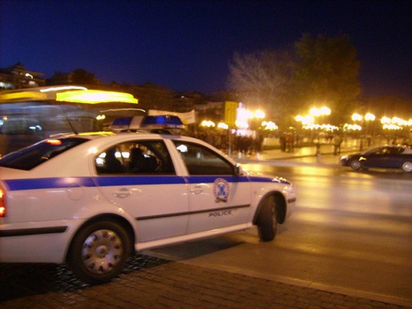 Εξιχνιάστηκε απάτη στη Φαρκαδόνα - 28χρονη απέσπασε 5.500 ευρώ από 69χρονη